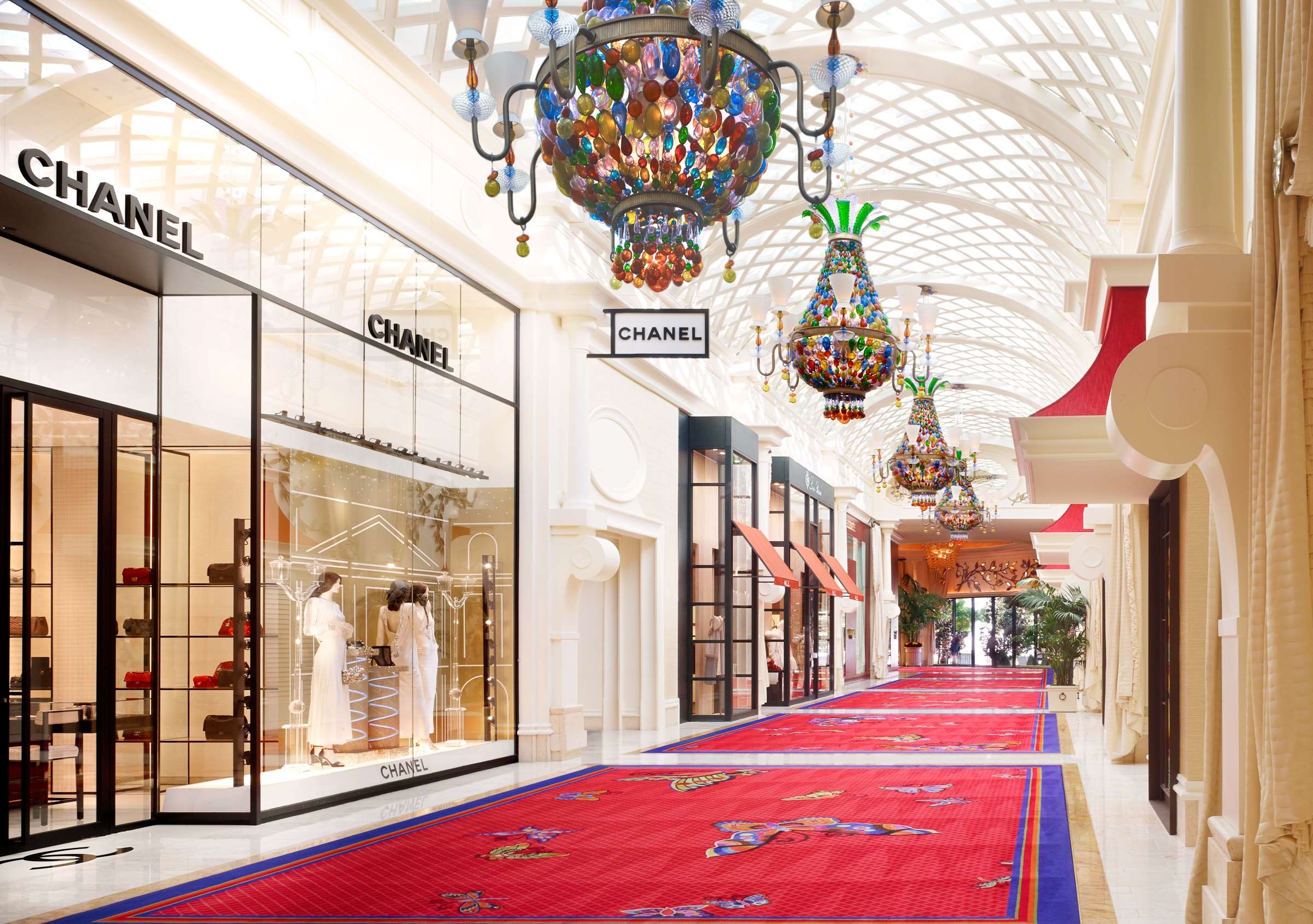 Encore Esplanade - Luxury Shopping