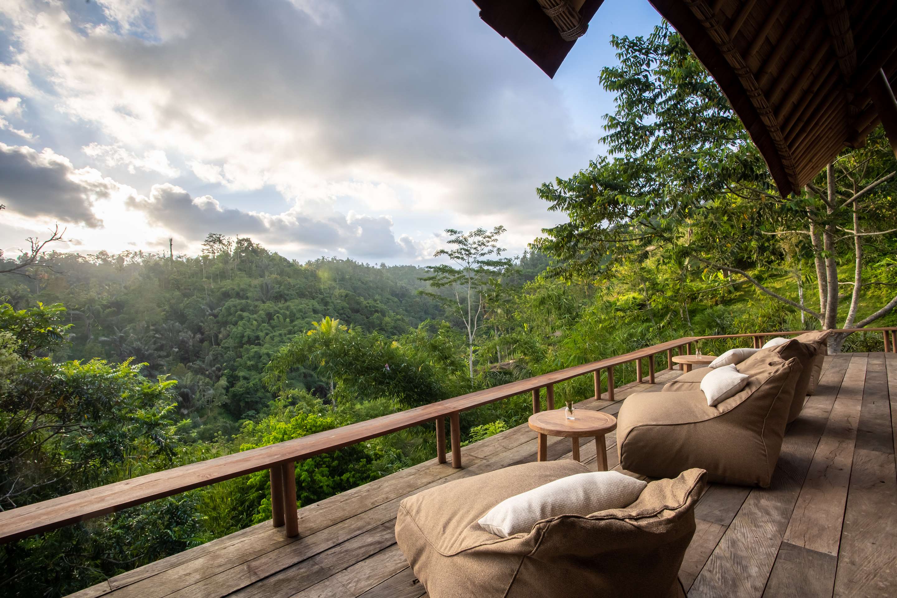 Buahan a Banyan Tree Escape The Pavilion Sunset