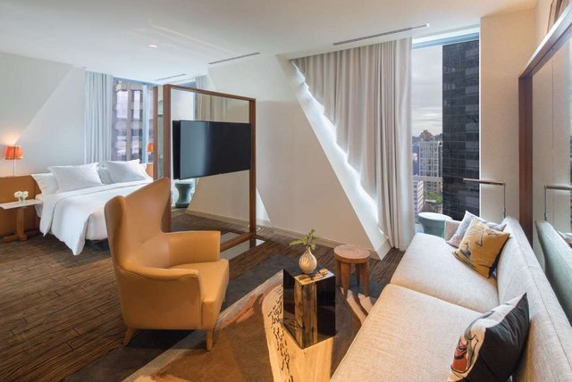 Junior Suite King - City or Bay View