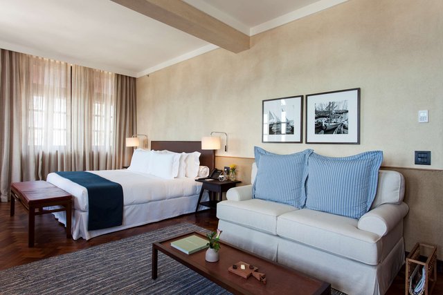 Junior Ocean Front Suite
