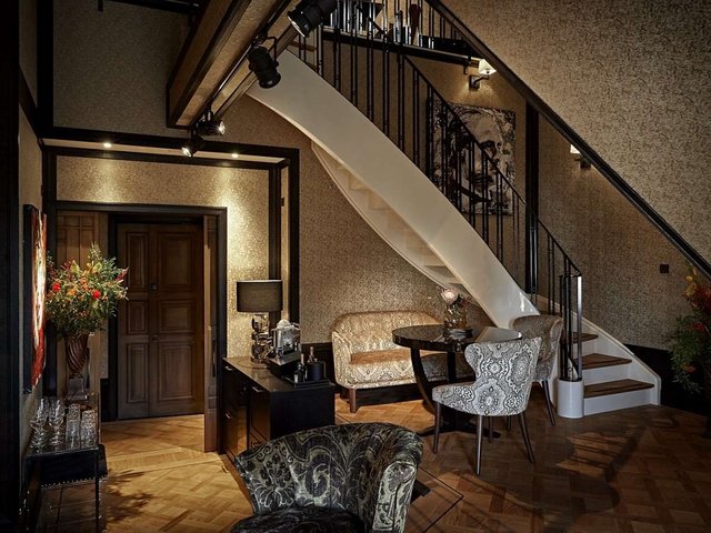 Rooftop Loft Suite
