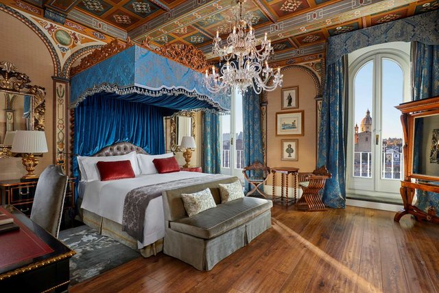 Royal Suite
