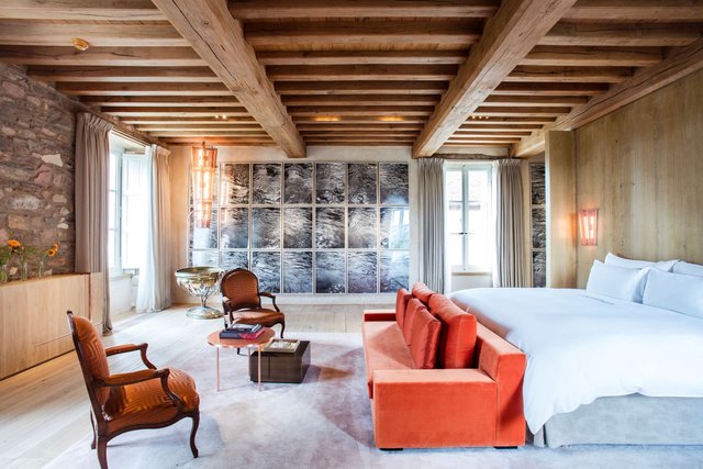 Signature Suite of the Chateau - Venus