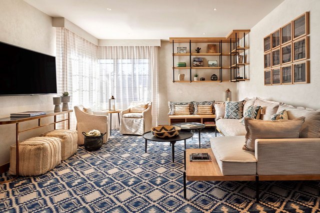 Cottage Room - Patio Firepit 