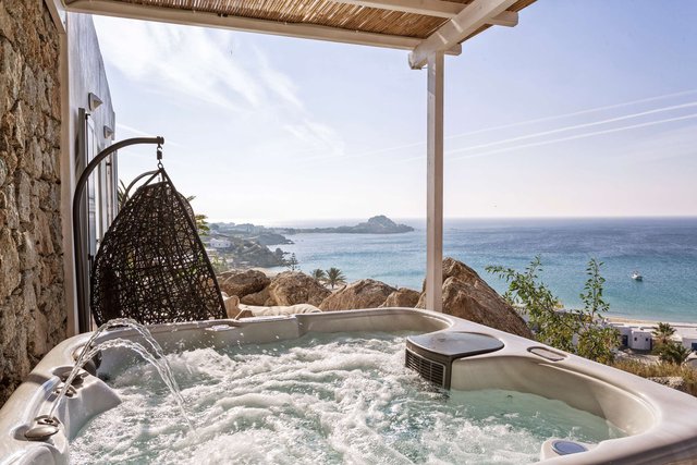 Passion Suite with Private Jacuzzi