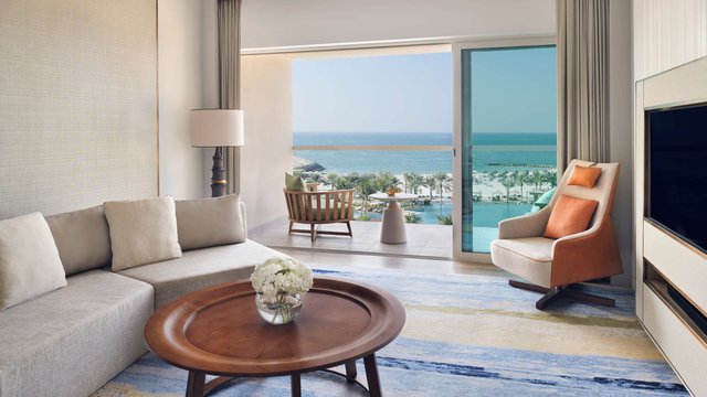 One Bedroom Sea View Suite