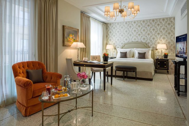 Executive Suite