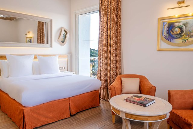 Superior Seaview Room