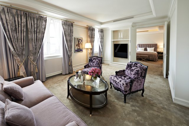 Superior One Bedroom Suite