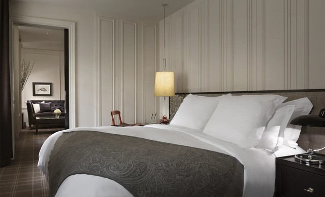 Premier Suite
