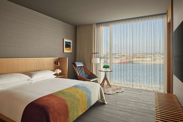 Harbor Suites 