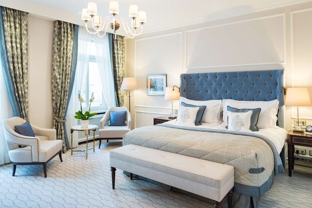 Deluxe Double Room Lake View