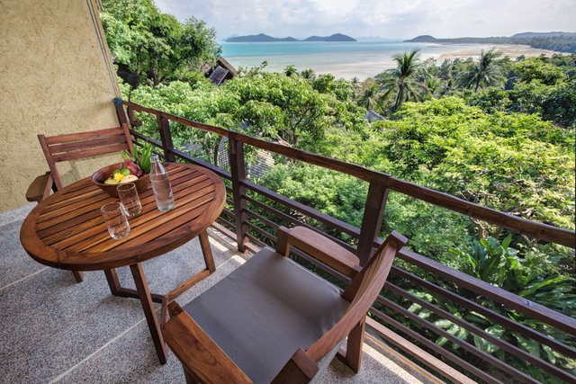 Hillside Room with Sea View