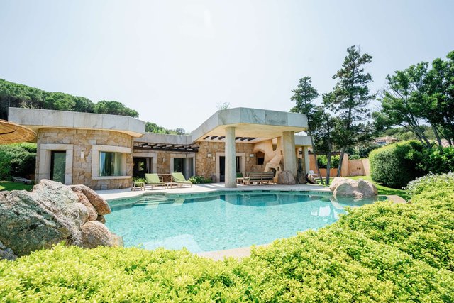 Three Bedroom Villa with private pool