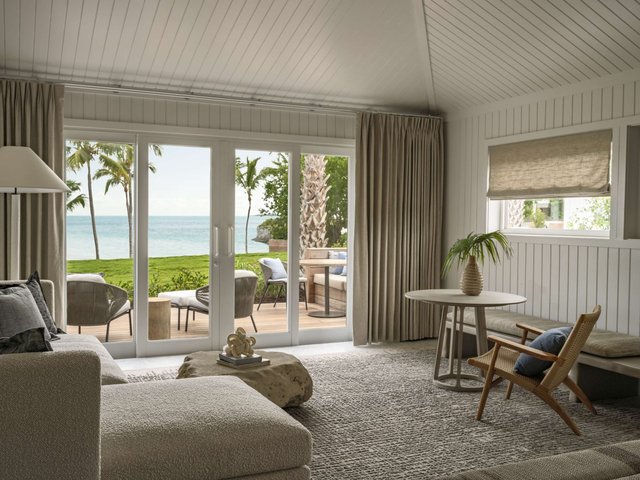 Beachfront Junior Suite
