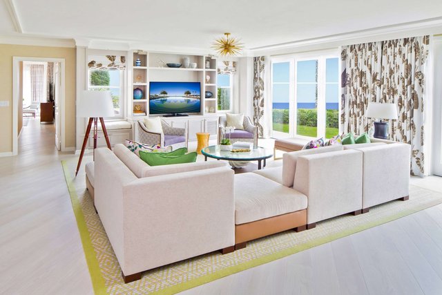 Founders Suite 