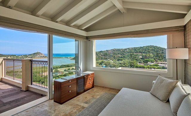 SHARDANA SUITE WITH SEA VIEW