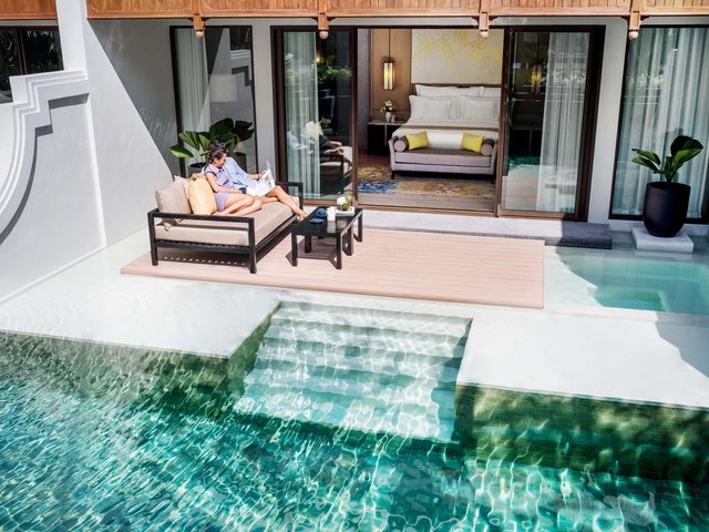 Lagoon Villa Club Lounge Access