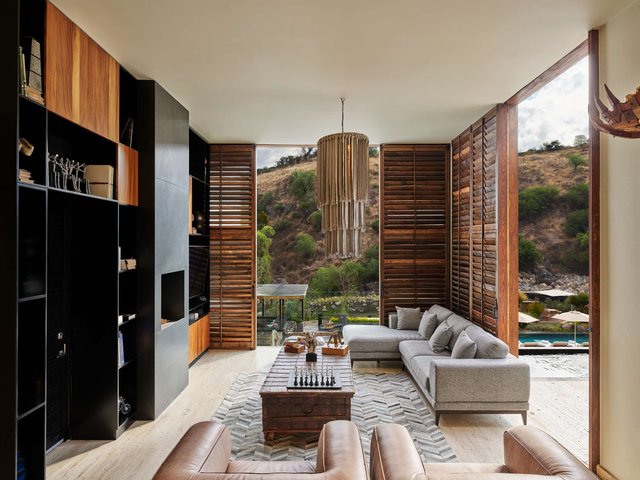 Aqua Residence Luna - 1 King & 2 Doubles