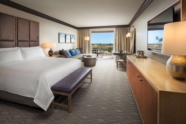 Grand Deluxe View