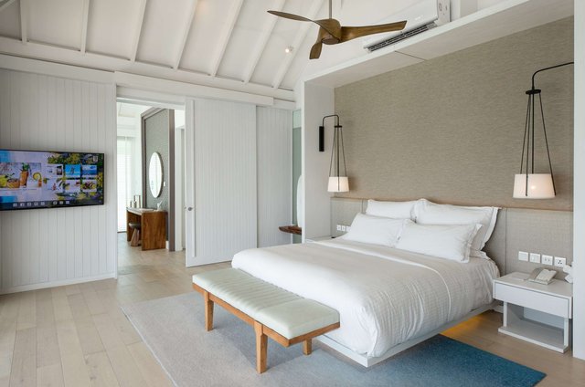 LUX* Villa