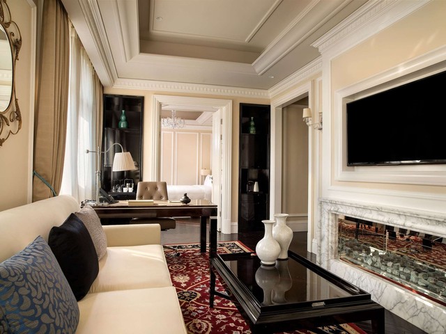 Grand Prestige Suite