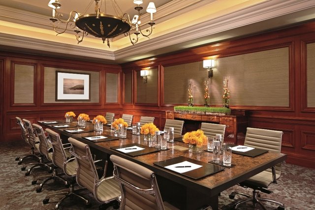 Club Deluxe Bedroom