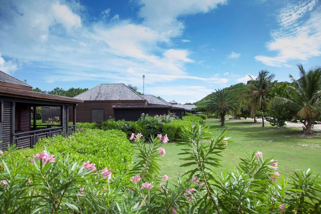 Garden Pool Villa Suites (1,239 sq ft)