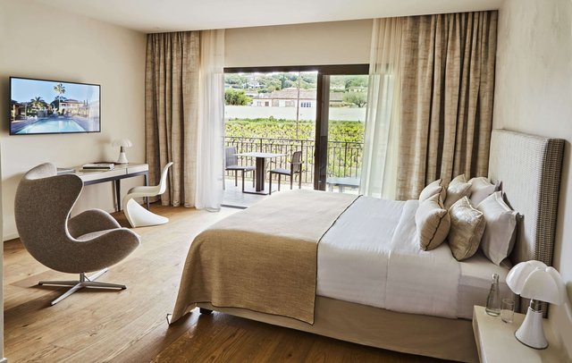 Superior Suites