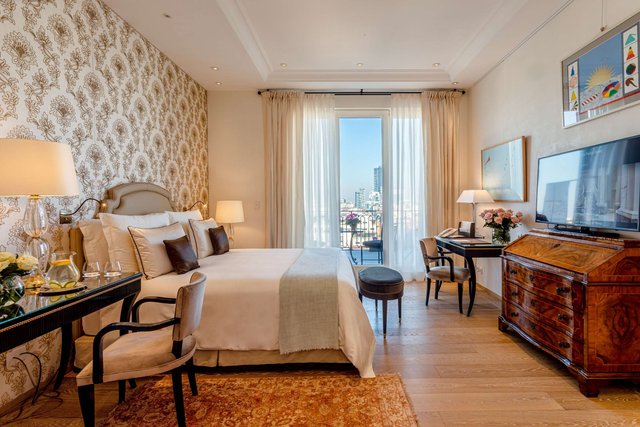 Presidential Suite