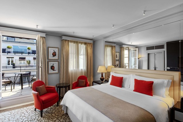 Art Deco Deluxe Room