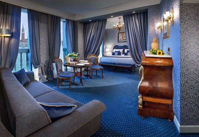 Junior Suite Lagoon view