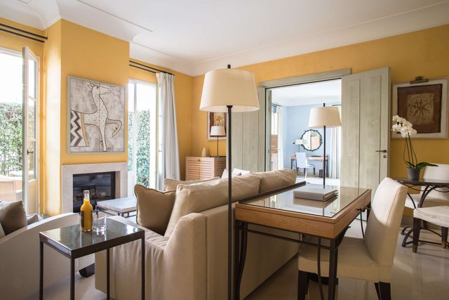 One Bedroom Suite Orangerie