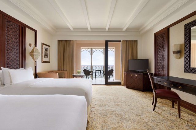 Deluxe Sea View 