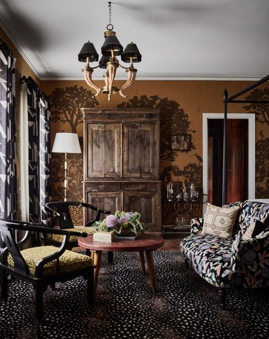 Mr. and Mrs. Perry's Suite