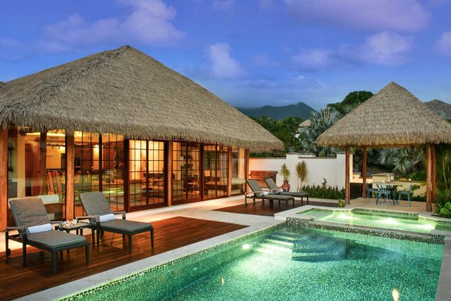 4-Bedroom Ocean Villa