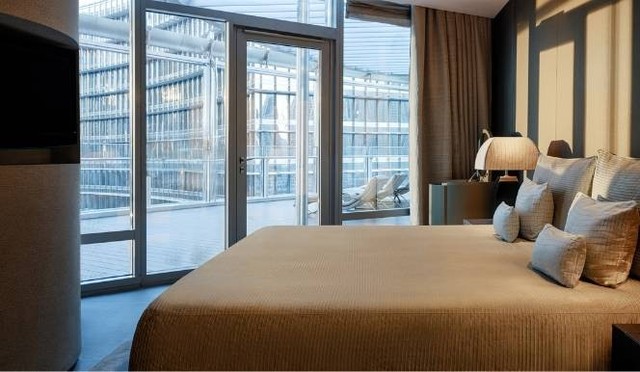 아르마니 프리미어 스위트 위드 발코니