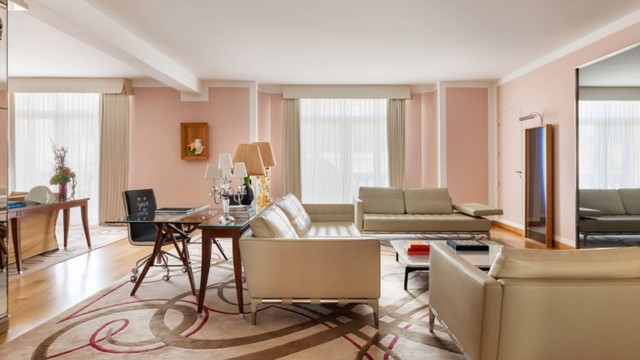 로얄 몽소 스위트