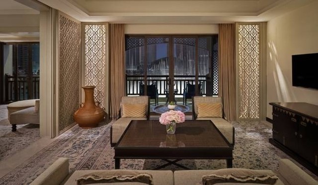 팰리스 스위트 다운타운 뷰