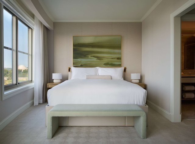 Marina View One Bedroom Suite