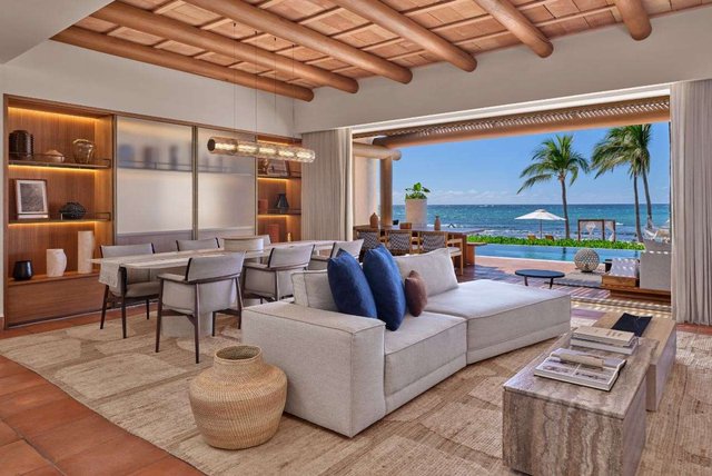 Luxury Three Bedroom Villa - Presidentia