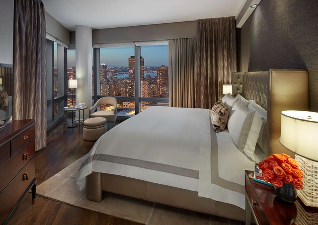 New York Skyline Suite, Two Bedroom