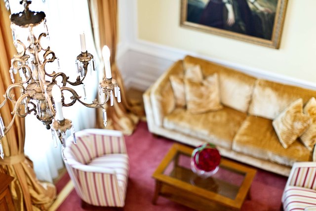 City Suites