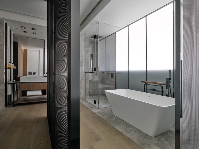 Grand Deluxe Room (Forbidden City View)