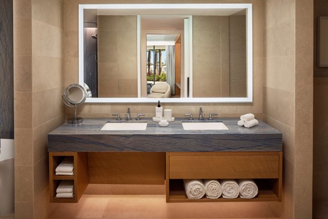 Chairmans One Bedroom Suite