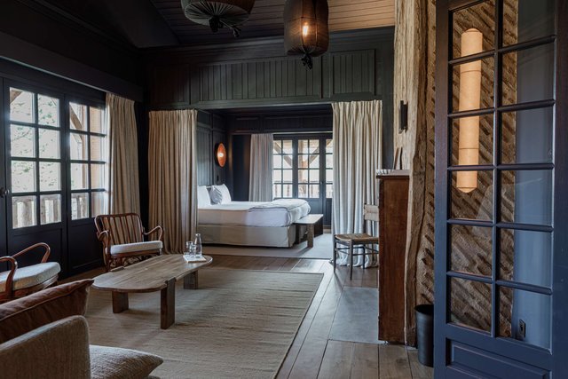 Signature Suite 