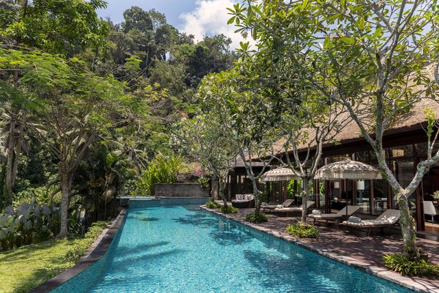 만다파 3 베드룸 풀 빌라