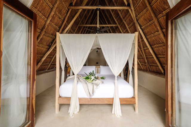 Upper Beachfront Room