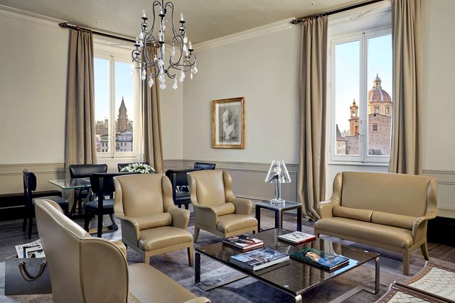 Bottega Veneta Suite