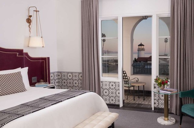 Sestina Guestroom 
